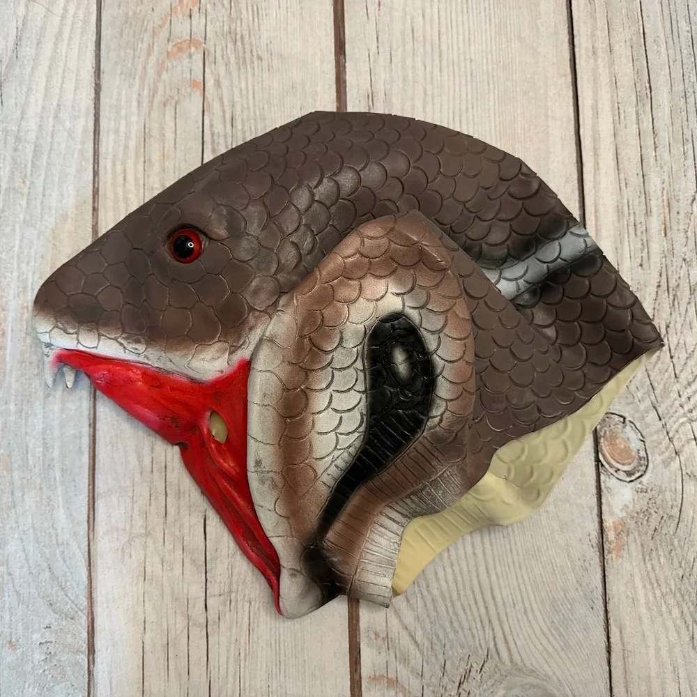 Realistic Cobra Mask - Animal Snake